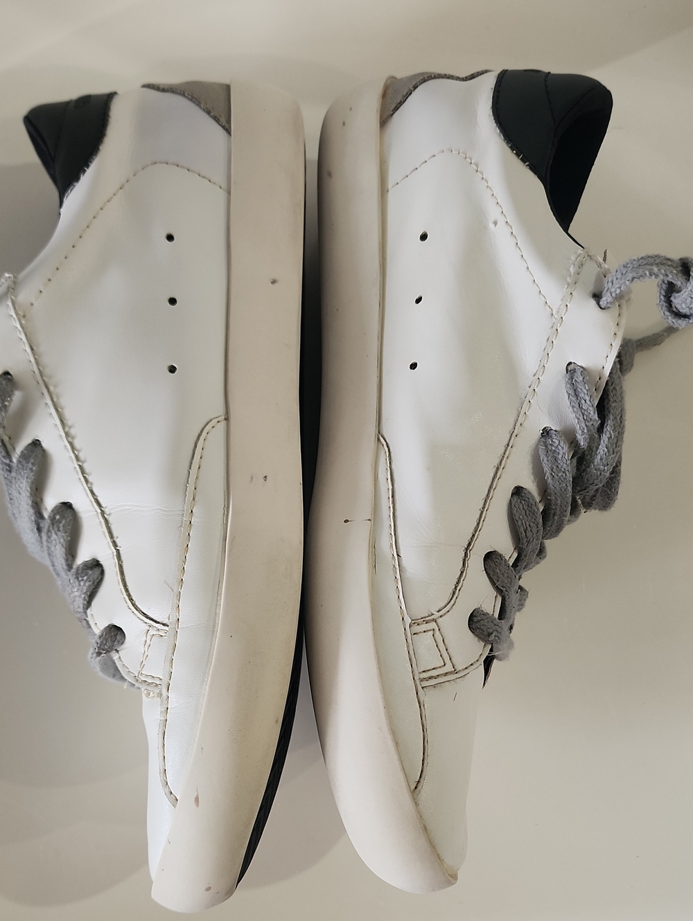 Golden Goose White Leather Sneakers with Gray Star Accent - Picture 11 of 15